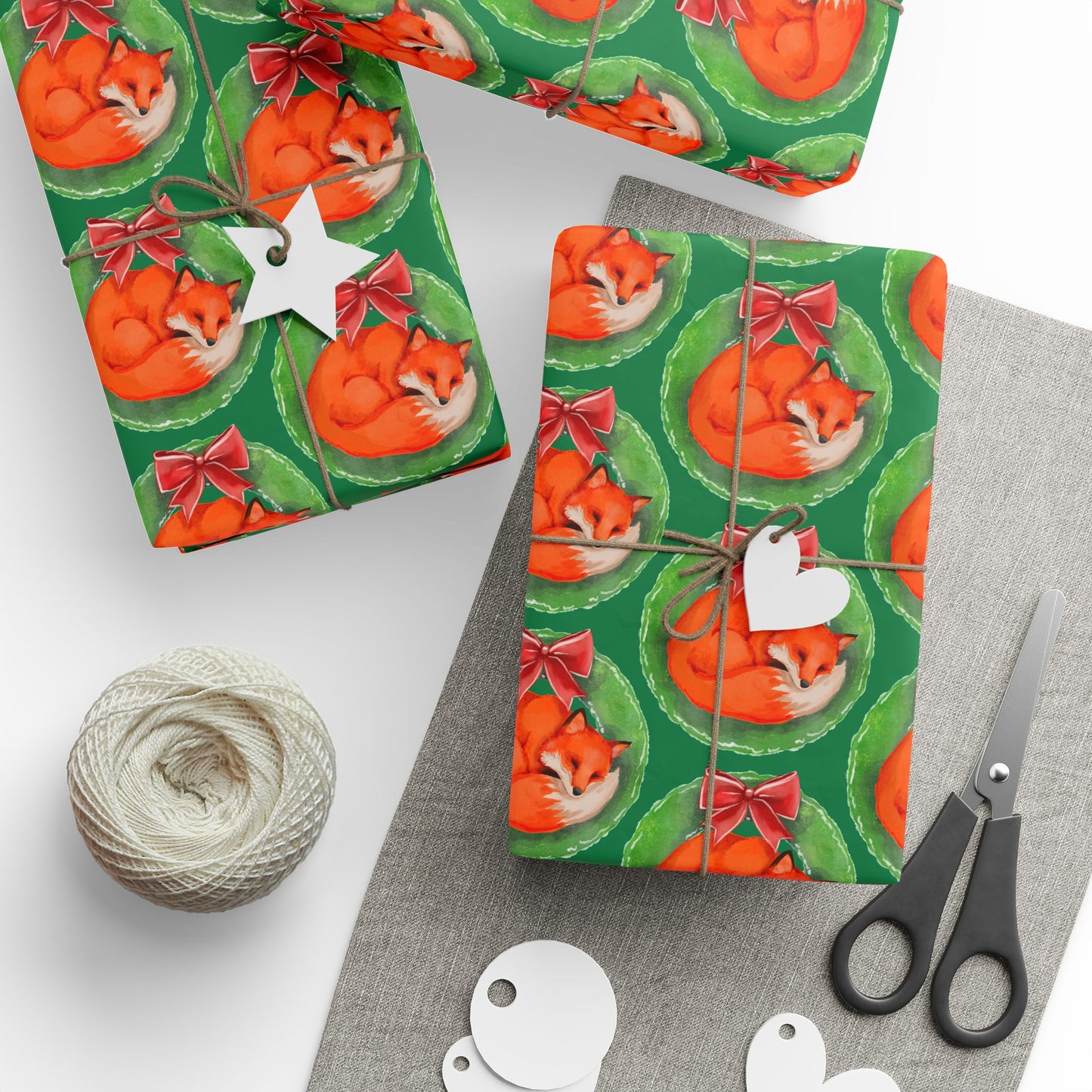 Green Fox Wreath Wrapping Paper
