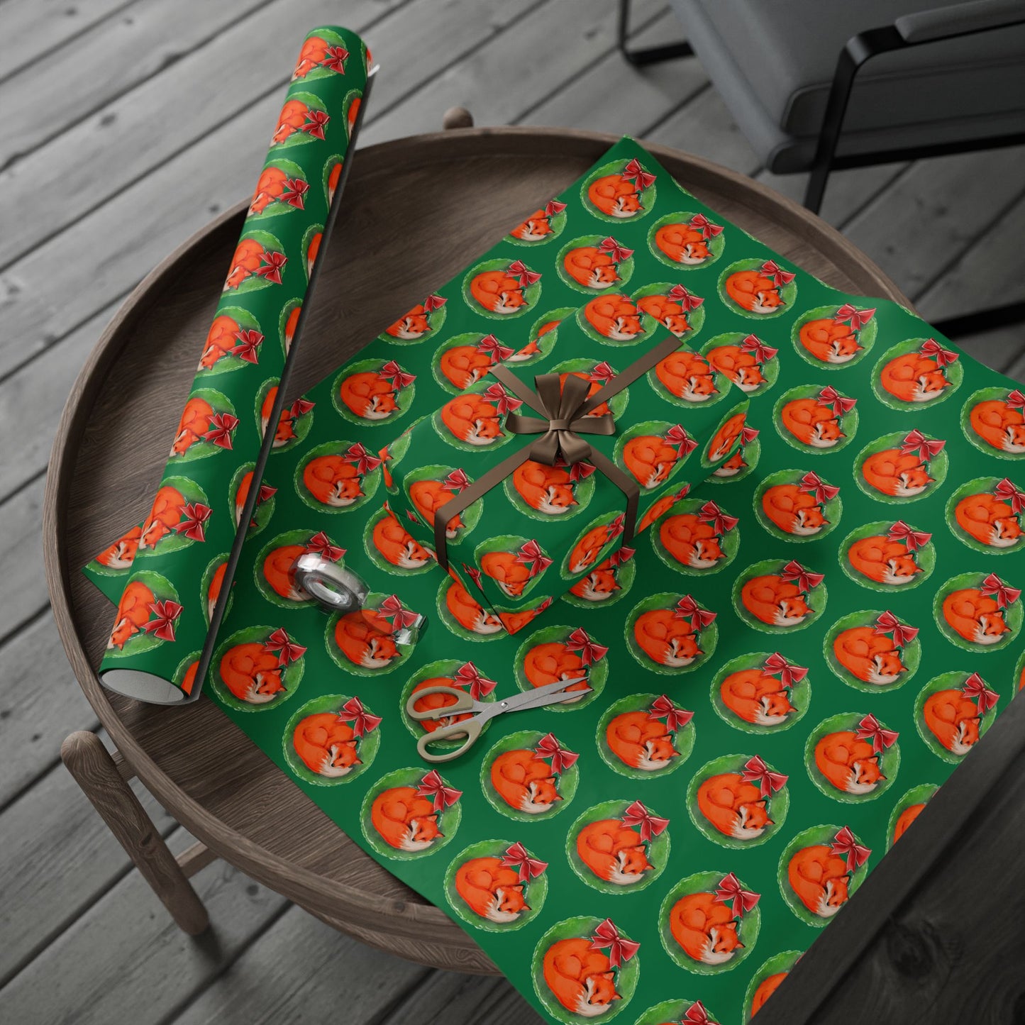 Green Fox Wreath Wrapping Paper