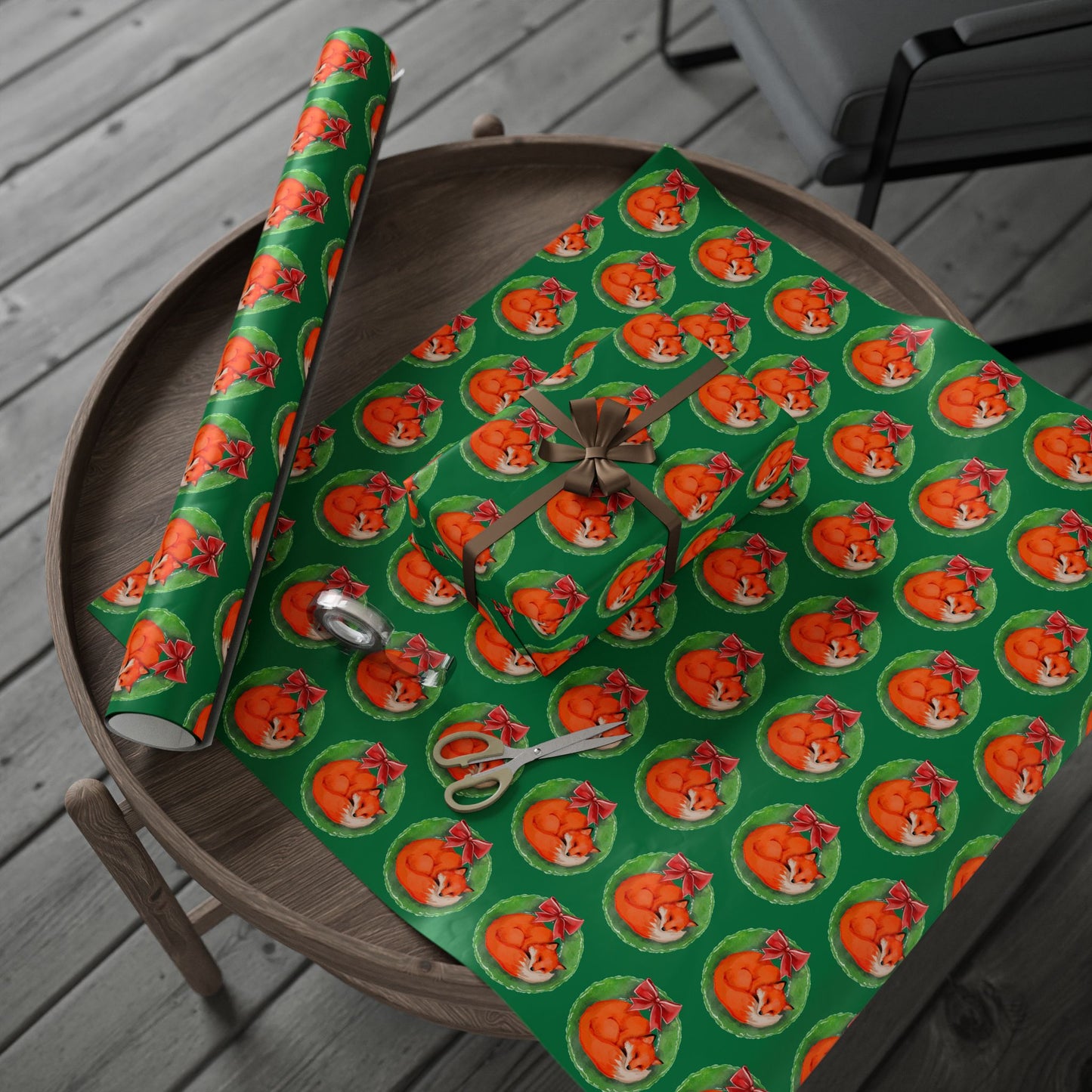 Green Fox Wreath Wrapping Paper