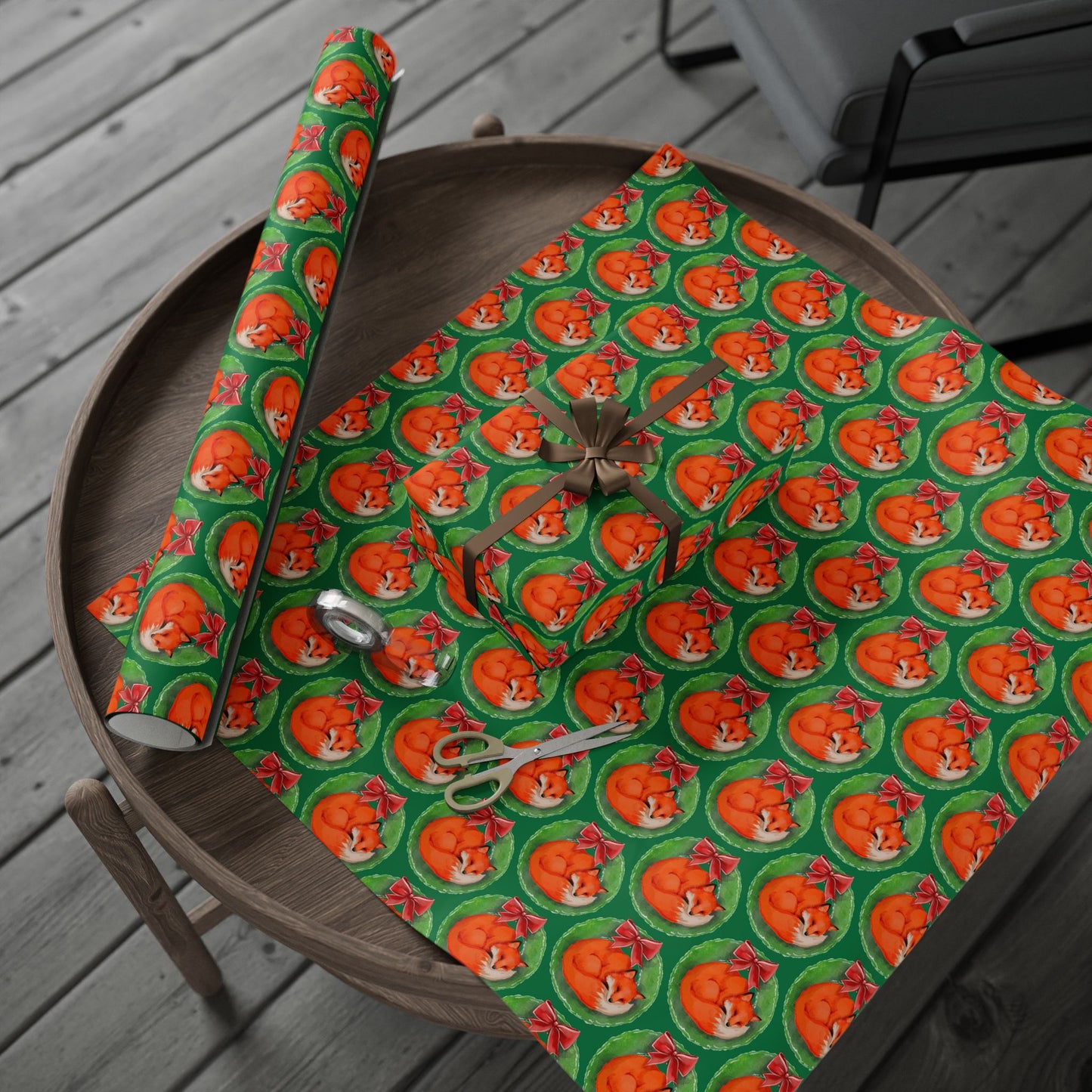 Green Fox Wreath Wrapping Paper