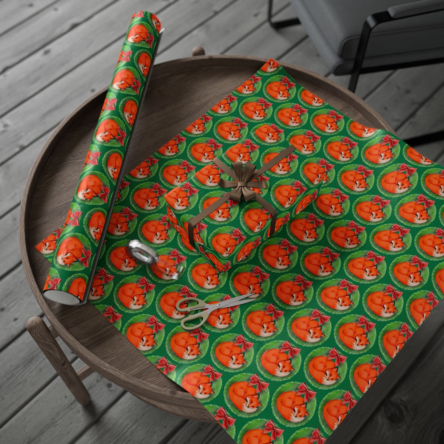 Green Fox Wreath Wrapping Paper